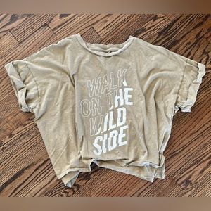 Aerie tattered and torn WALK ON THE WILD SIDE crop tee (M)